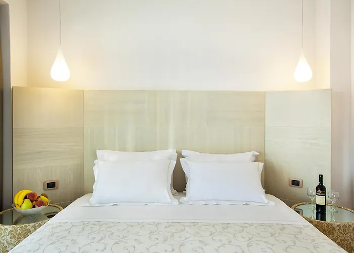 Core Hotel Polychrono