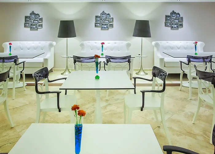 Core Hotel 4*